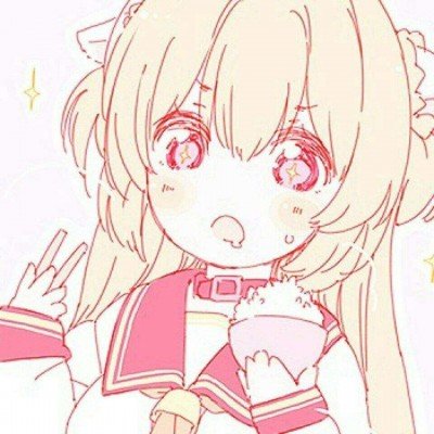 竹笋把衣服顶起来了